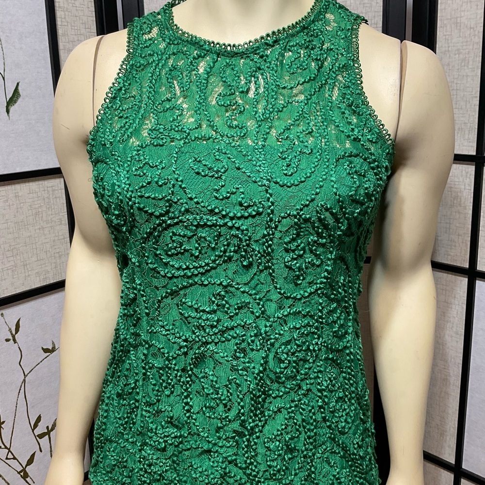 White House Black Market Sleeveless Top Size 4 Emerald Green